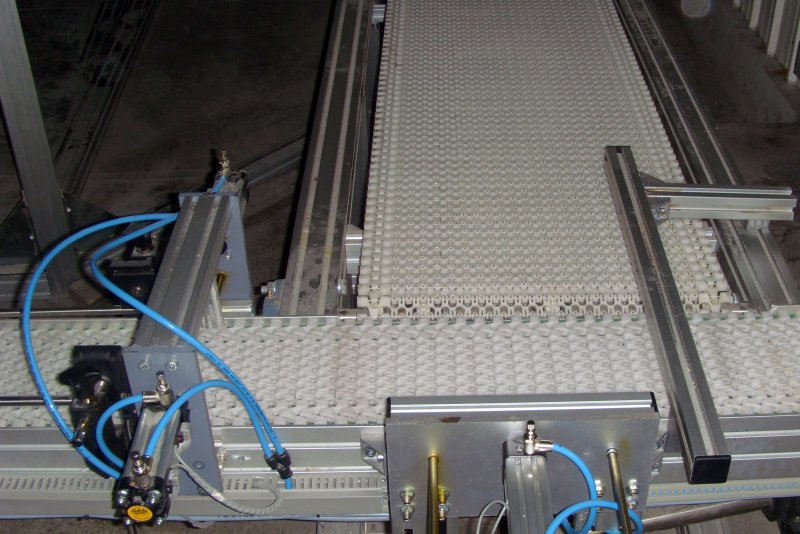 Design and Manufacturing of Belt Conveyors